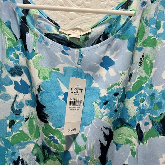 LOFT women’s short sleeve blouse, blue floral | L - Picture 3 of 5